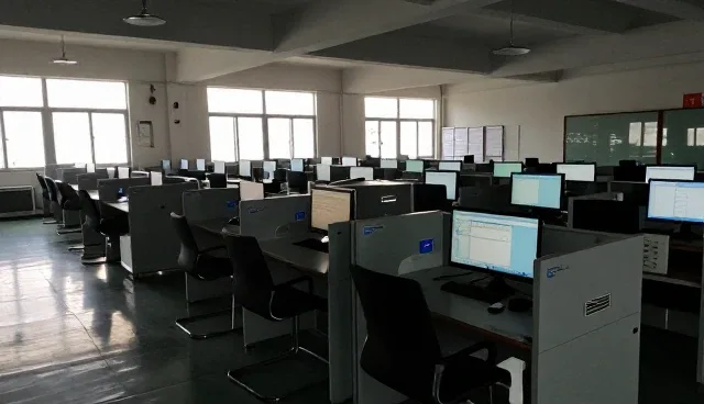 技术选型中的关键考量因素与实际应用